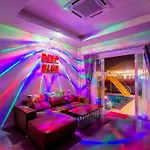 Deep Blue Poolvilla Huahin